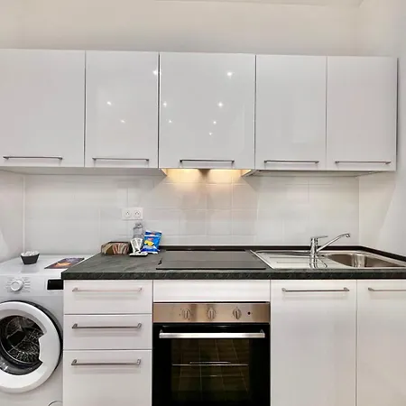 Apartment Orangerie- Centro Menton